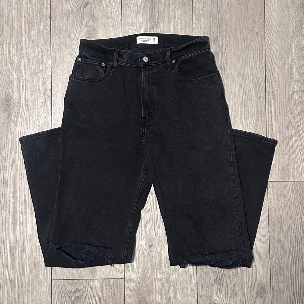 Abercrombie 90s Relaxed Jean High Rise